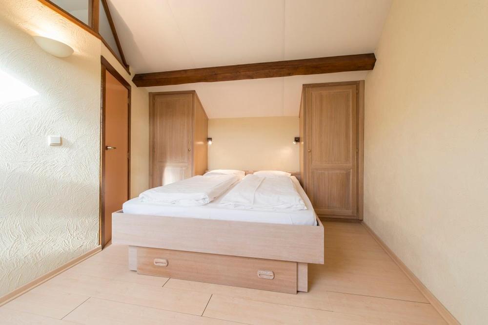 Appart Hotel Au Pied De Vigne Врес-сюр-Семуа Экстерьер фото