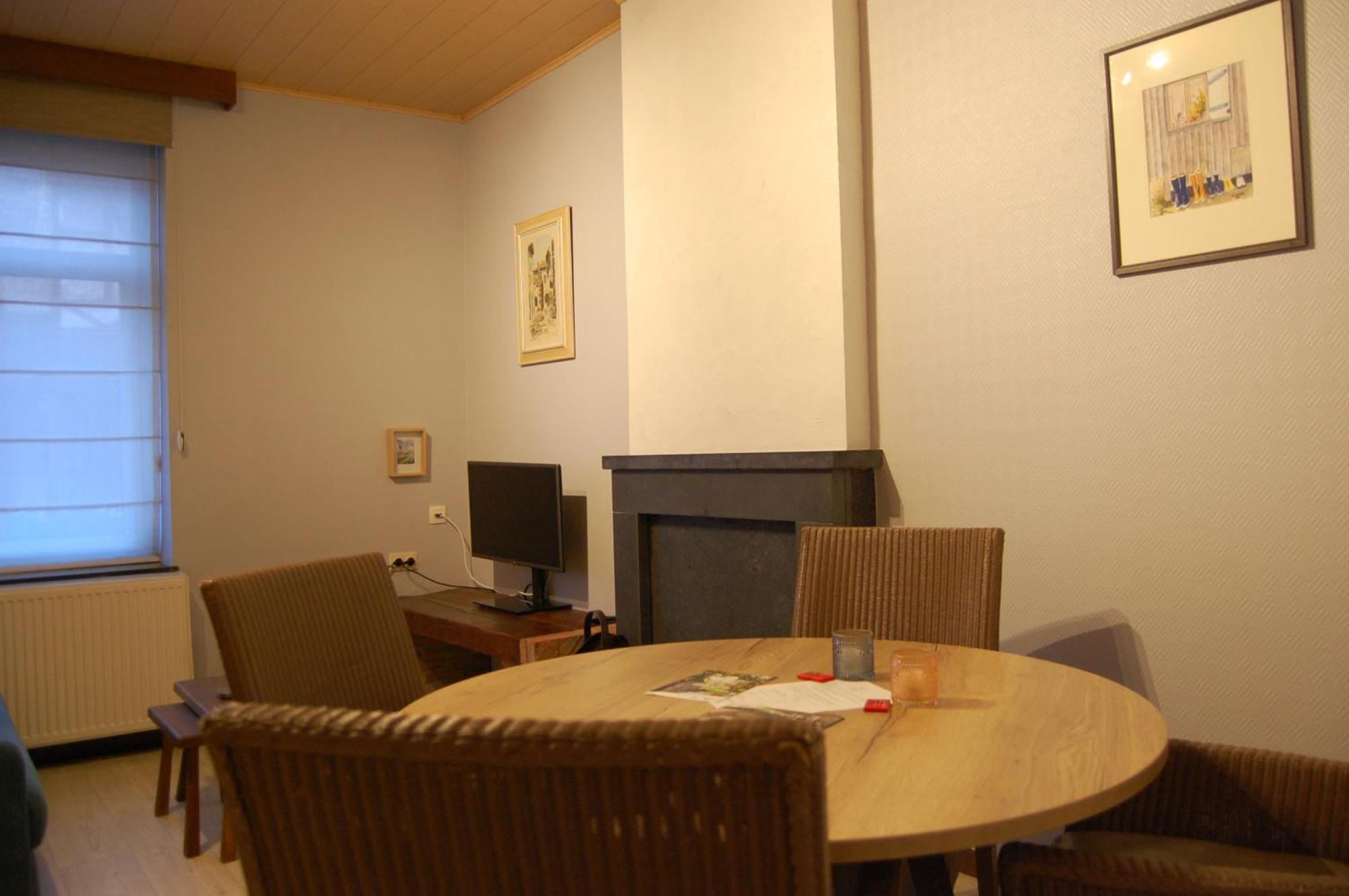 Appart Hotel Au Pied De Vigne Врес-сюр-Семуа Экстерьер фото